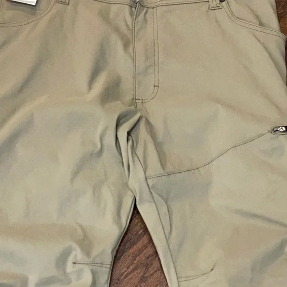Wrangler Straight Fit Tech Pants Brown Hiking Work Pants NWT multiple sizes - Picture 9 of 10